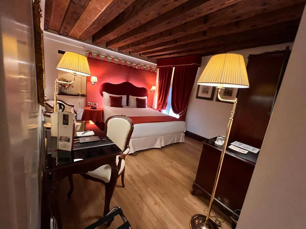 Ruzzini Palace Hotel Benátky