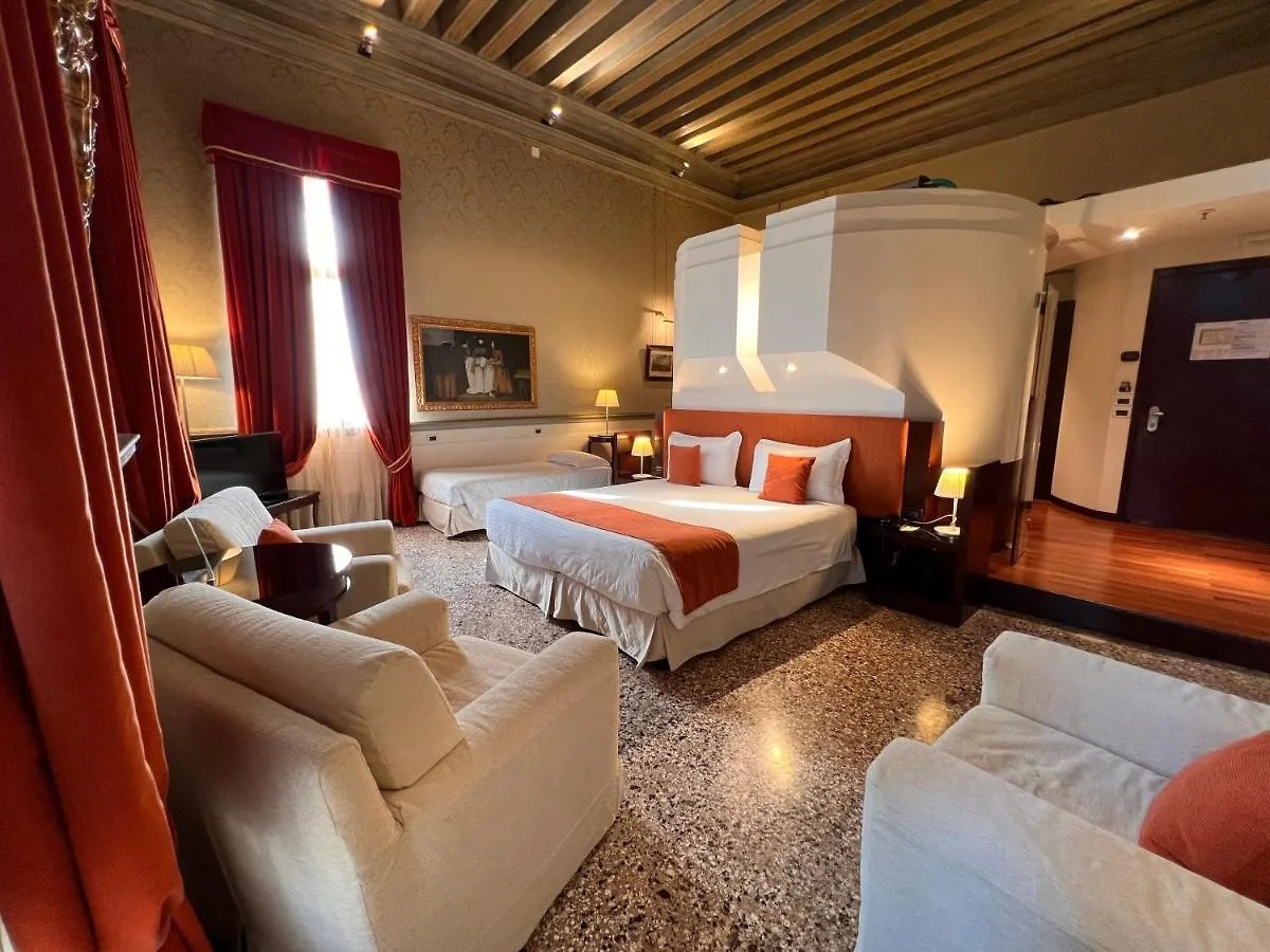 ונציה Ruzzini Palace Hotel 4*,